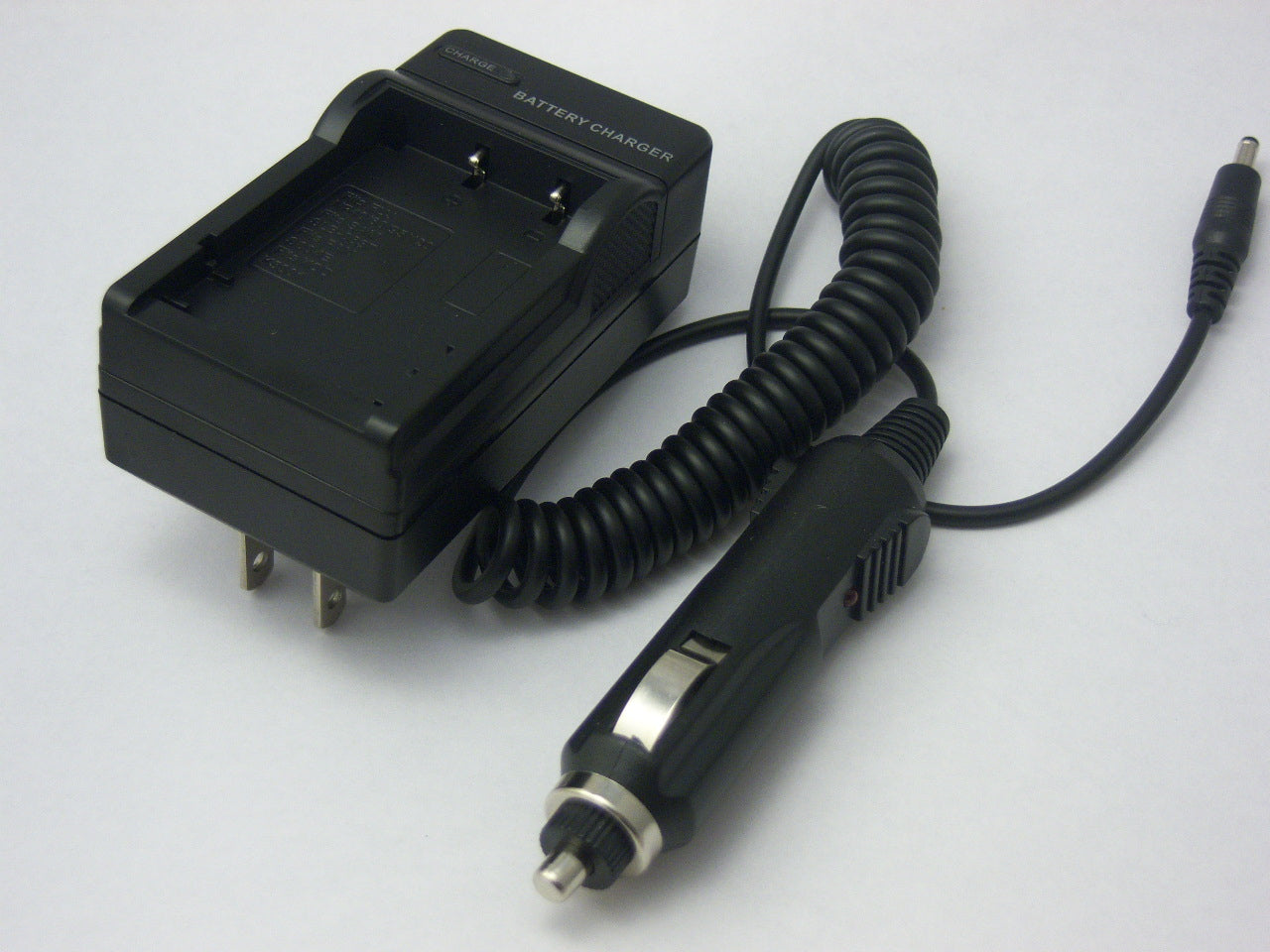 Travel charger for hp digital camcorder v5040u battery (home and car use)
